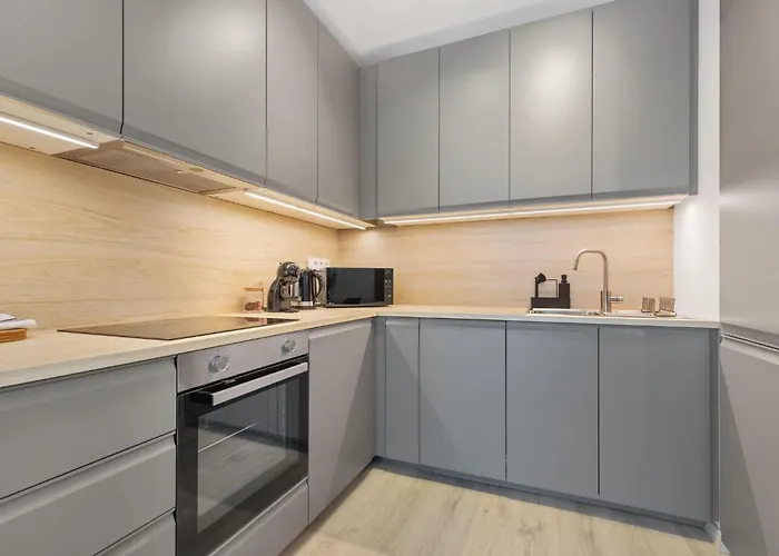 Air Fruit - With Parking *